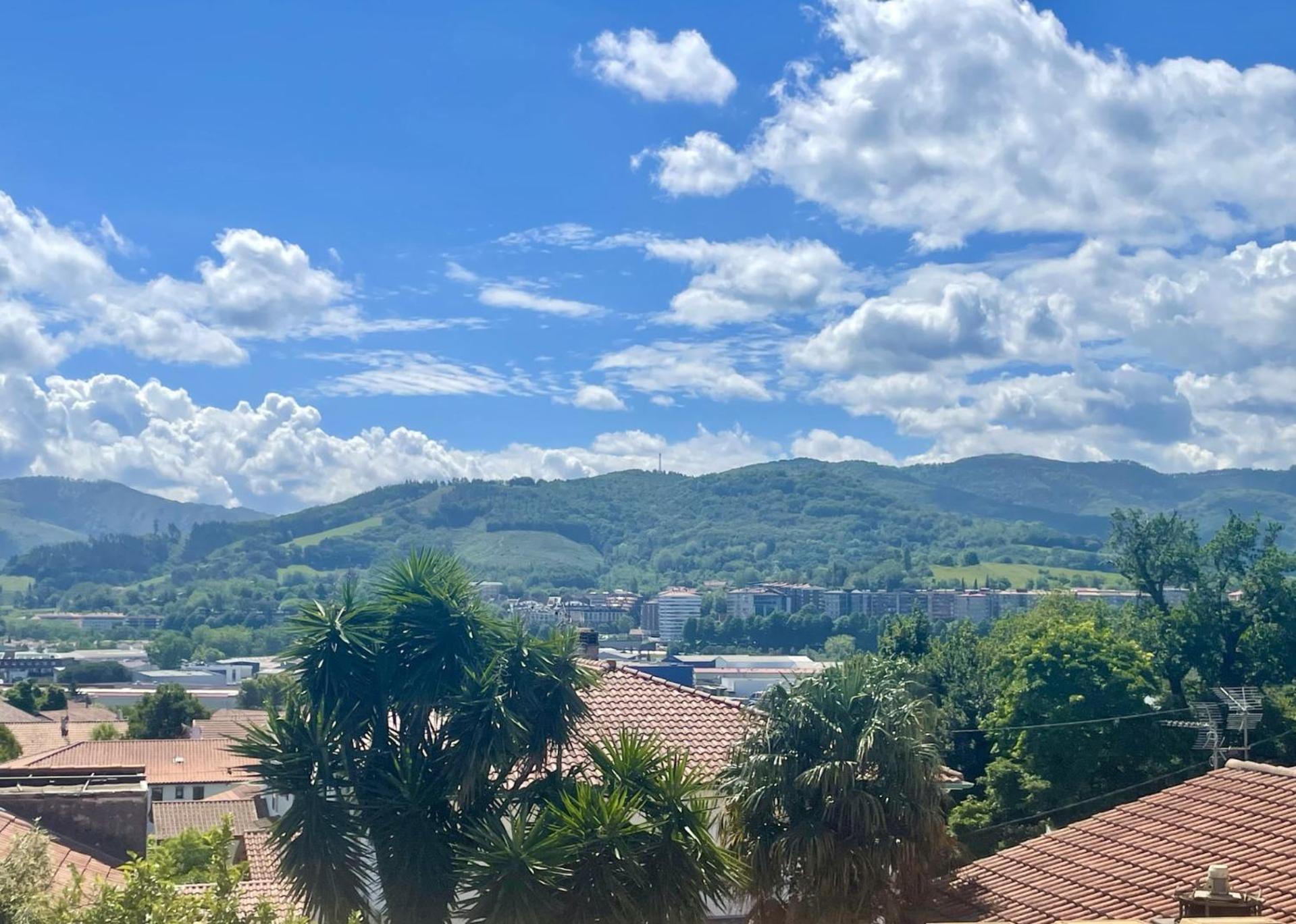 Hostel Demain C'Est Loin Hendaye Ngoại thất bức ảnh